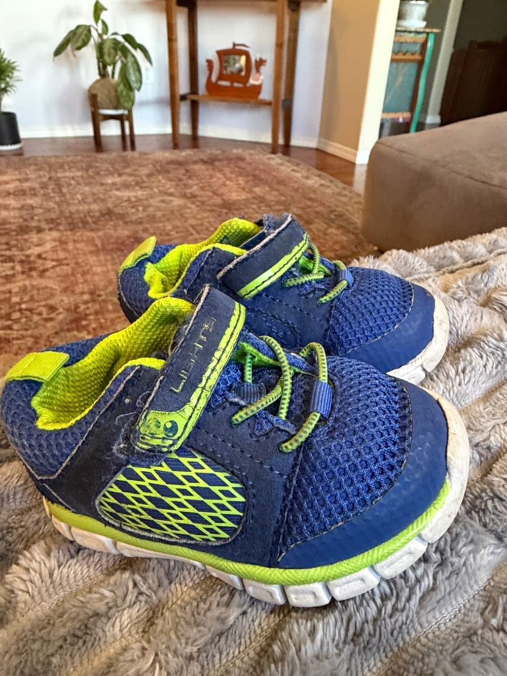 Kids Athletic Sneakers in Blue and Lime - Lightweight Hook & Loop on Closure